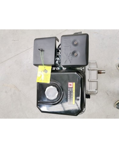 9HP 2:1 Reduction Gear Box Stationary Motor Engine Wet Clutch 4 Go Kart Trike 9HP 2:1 Reduction Gear Box Stationary Motor Engine Wet Clutch 4 Go Kart Trike
