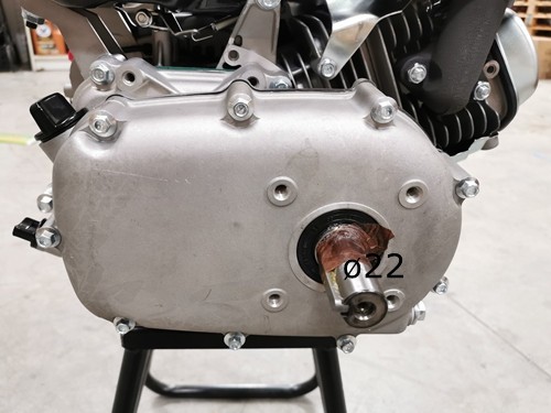 9HP 2:1 Reduction Gear Box Stationary Motor Engine Wet Clutch 4 Go Kart Trike 9HP 2:1 Reduction Gear Box Stationary Motor Engine Wet Clutch 4 Go Kart Trike
