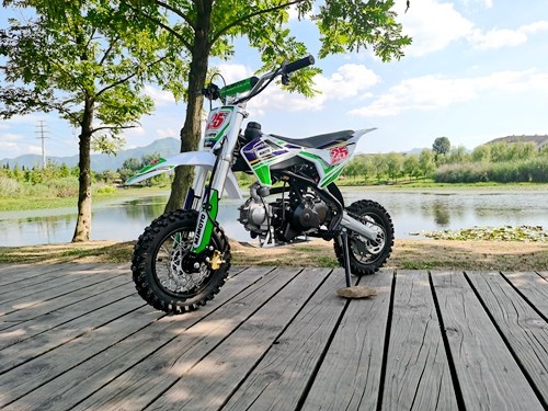 70cc Dirt Bike Trail Pit Bike Motor Electric Start Semi Auto Junior Bike Kid Green 70cc Dirt Bike Trail Pit Bike Motor Electric Start Semi Auto Junior Bike Kid Green