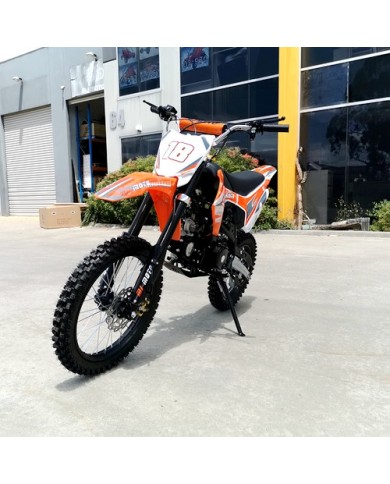 125CC PIT MOTOR DIRT BIKE TRAIL MOTOCROSS PRO KICK START 14/17 BIG WHEEL ORANGE 125CC PIT MOTOR DIRT BIKE TRAIL MOTOCROSS PRO KICK START 14/17 BIG WHEEL ORANGE