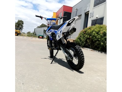 125CC PIT MOTOR DIRT BIKE TRAIL MOTOCROSS PRO KICK START 14/17 BIG WHEEL BLUE 125CC PIT MOTOR DIRT BIKE TRAIL MOTOCROSS PRO KICK START 14/17 BIG WHEEL BLUE