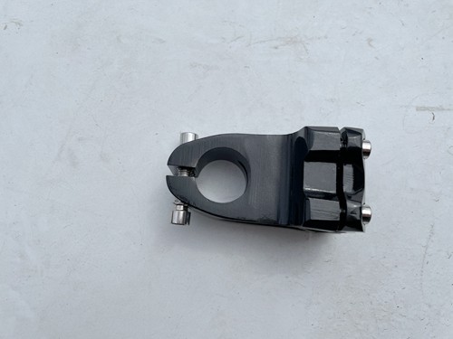 Handle bar Clamp Riser Mount Fit Drfit Trike 49cc 6.5hp 9hp trike 22mm Handle bar Clamp Riser Mount Fit Drfit Trike 49cc 6.5hp 9hp trike 22mm