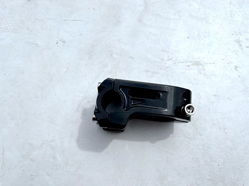 Handle bar Clamp Riser Mount Fit Drfit Trike 49cc 6.5hp 9hp trike 22mm Handle bar Clamp Riser Mount Fit Drfit Trike 49cc 6.5hp 9hp trike 22mm