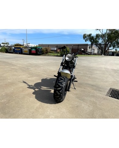 MB200 TrailMaster Hurricane 200X Mini Bike Coleman Full sized Kids Adults Bike BLACK MB200 TrailMaster Hurricane 200X Mini Bike Coleman Full sized Kids Adults Bike BLACK