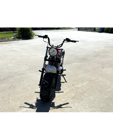 MB200 TrailMaster Hurricane 200X Mini Bike Coleman Full sized Kids Adults Bike RED MB200 TrailMaster Hurricane 200X Mini Bike Coleman Full sized Kids Adults Bike RED