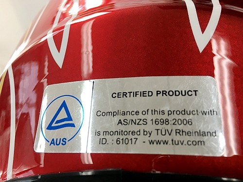 RED HELMET ADULT MOTOR BIKE QUAD ATV KART BUGGY AUSTRALIAN STANDARD OFFROAD RED HELMET ADULT MOTOR BIKE QUAD ATV KART BUGGY AUSTRALIAN STANDARD OFFROAD