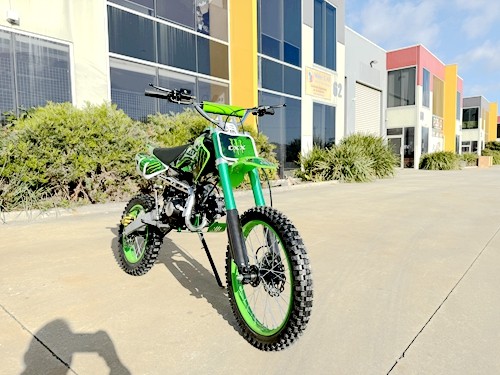 BIGFOOT 125CC PIT MOTOR DIRT BIKE TRAIL MOTOCROSS TERRAIN PRO KICK START GREEN