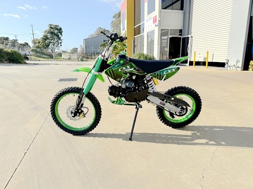 BIGFOOT 125CC PIT MOTOR DIRT BIKE TRAIL MOTOCROSS TERRAIN PRO KICK START GREEN