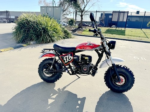 MB200X TrailMaster Hurricane Mini Bike Coleman Full sized REC-REG E-start RED