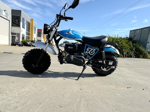 MB200X TrailMaster Hurricane Mini Bike Coleman Full sized REC-REG E-start BLUE