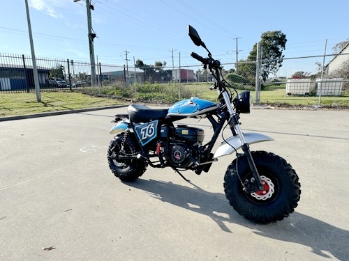 MB200X TrailMaster Hurricane Mini Bike Coleman Full sized REC-REG E-start BLUE