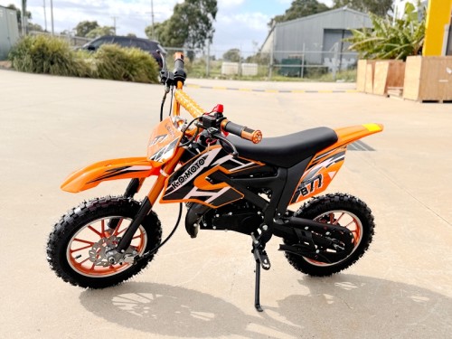 49cc Mini Motor Dirt Bike, Pocket Rocket, Pee Wee Motorcycle, ATV 50CC Engine for Kids in Orange 49cc Mini Motor Dirt Bike, Pocket Rocket, Pee Wee Motorcycle, ATV 50CC Engine for Kids in Orange