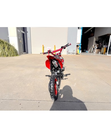 49CC DIRT BIKE KIDS PEE WEE MOTORCYCLE ATV 50CC HYDRAULIC BRAKES RED 49CC DIRT BIKE KIDS PEE WEE MOTORCYCLE ATV 50CC HYDRAULIC BRAKES RED