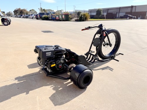 9HP 270cc Motorised Drift Trike Huffy Slider Fat Boy Go-Kart Fatboy DT4 Pull Starter+ E-Starter 9HP 270cc Motorised Drift Trike Huffy Slider Fat Boy Go-Kart Fatboy DT4 Pull Starter+ E-Starter