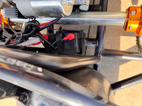 9HP 270cc Motorised Drift Trike Huffy Slider Fat Boy Go-Kart Fatboy DT4 Pull Starter+ E-Starter 9HP 270cc Motorised Drift Trike Huffy Slider Fat Boy Go-Kart Fatboy DT4 Pull Starter+ E-Starter