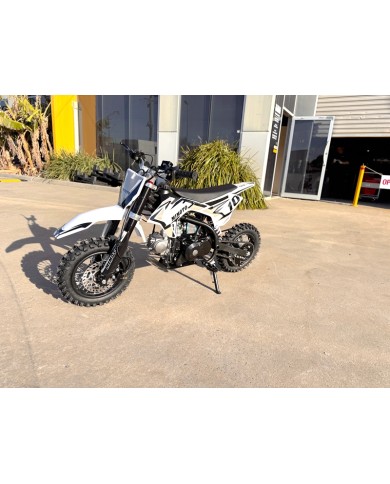 Bolt50 50cc Kids Dirt Bike 4-Stroke Electric Start Safe Easy Fun Off Road AUTO Bolt50 50cc Kids Dirt Bike 4-Stroke Electric Start Safe Easy Fun Off Road AUTO