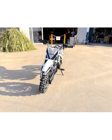 Bolt50 50cc Kids Dirt Bike 4-Stroke Electric Start Safe Easy Fun Off Road AUTO Bolt50 50cc Kids Dirt Bike 4-Stroke Electric Start Safe Easy Fun Off Road AUTO