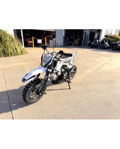 Bolt50 50cc Kids Dirt Bike 4-Stroke Electric Start Safe Easy Fun Off Road AUTO Bolt50 50cc Kids Dirt Bike 4-Stroke Electric Start Safe Easy Fun Off Road AUTO