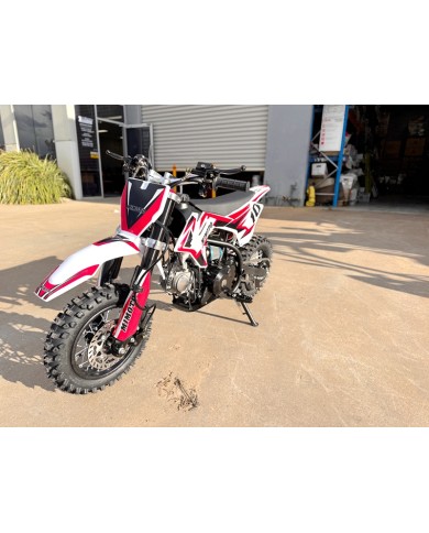 Bolt 50 50cc Kids Dirt Bike 4-Stroke Electric Start Safe Easy Fun Off Road AUTO RED Bolt 50 50cc Kids Dirt Bike 4-Stroke Electric Start Safe Easy Fun Off Road AUTO RED
