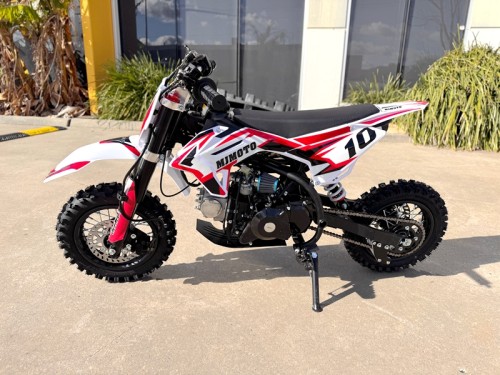 Bolt 50 50cc Kids Dirt Bike 4-Stroke Electric Start Safe Easy Fun Off Road AUTO RED