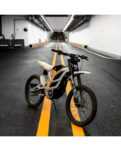 79BIKE FALCON PRO Electric Dirt Bike 10KW 72V 35Ah 90km/h Off Road 120km Range
